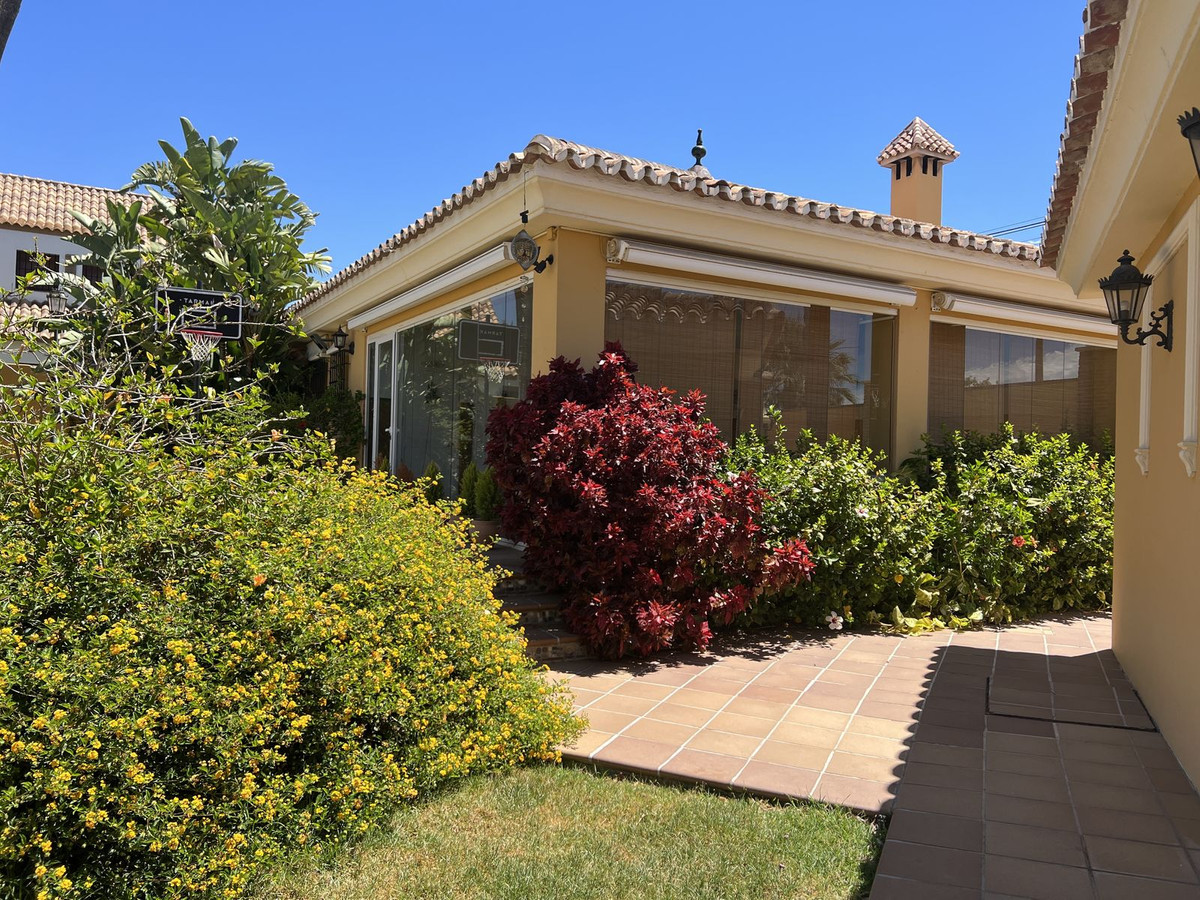 Huis te koop in Rincón de la Victoria | 5 slaapkamers H5079925