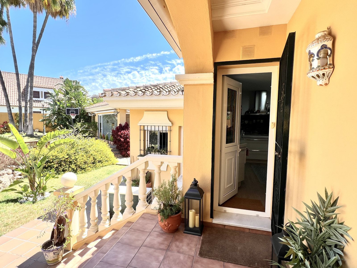 Huis te koop in Rincón de la Victoria | 5 slaapkamers H5079925