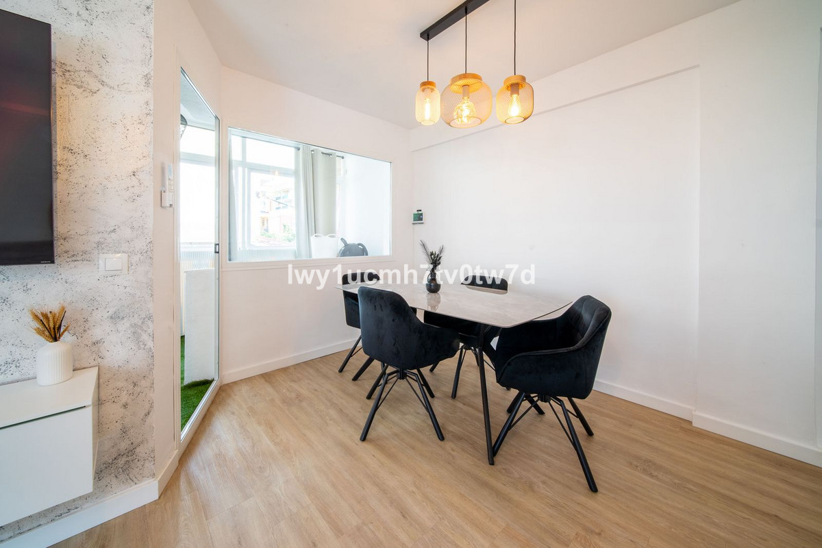 Appartement te koop in Rincón de la Victoria | 2 slaapkamers H5294629