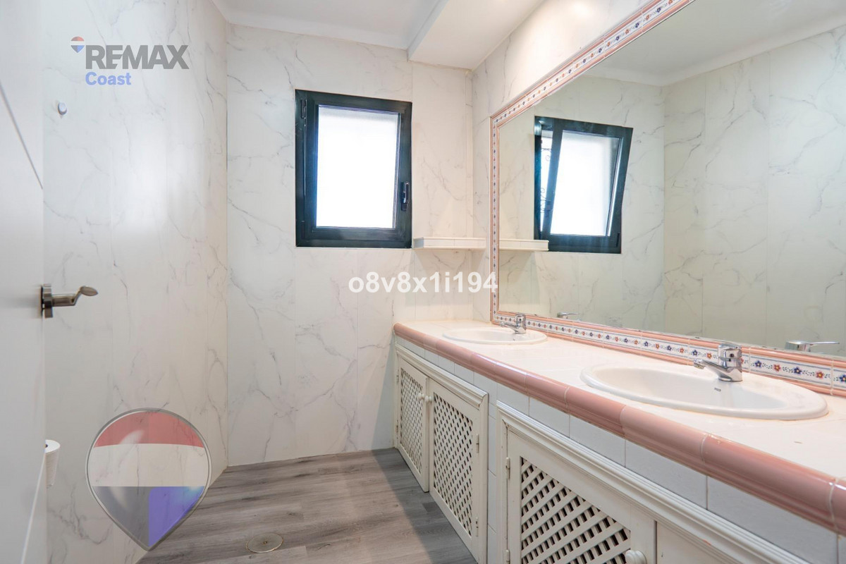 Huis te koop in Rincón de la Victoria | 6 slaapkamers H5353840