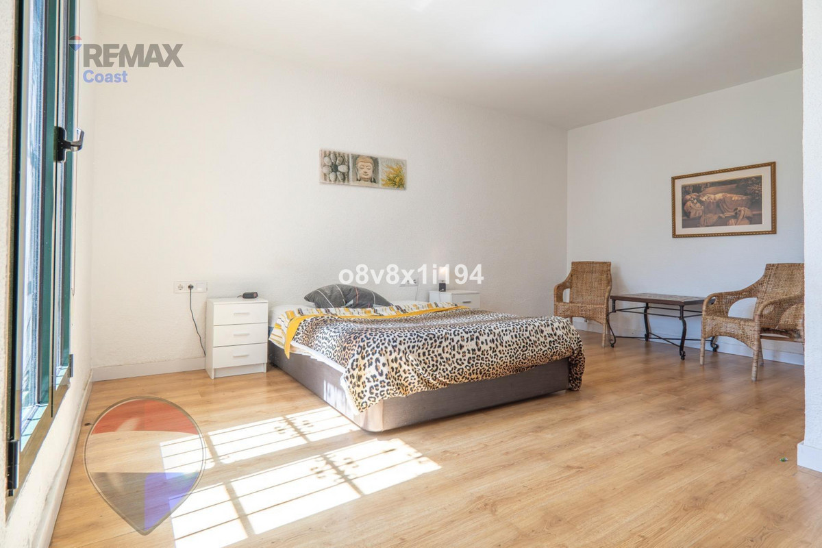 Huis te koop in Rincón de la Victoria | 6 slaapkamers H5353840