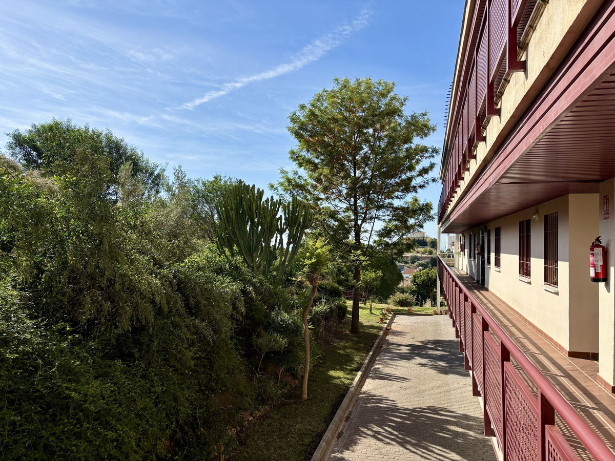 Property main view 80