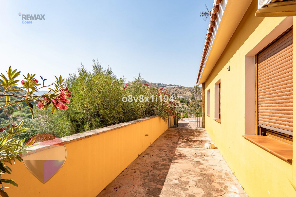 Property main view 40