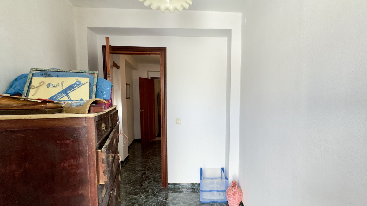 Geschakelde Woning in Riogordo-29