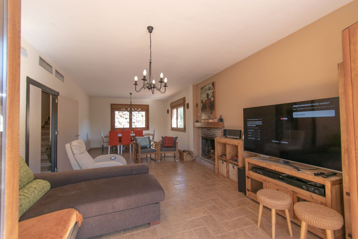 Finca - Cortijo in Riogordo-18