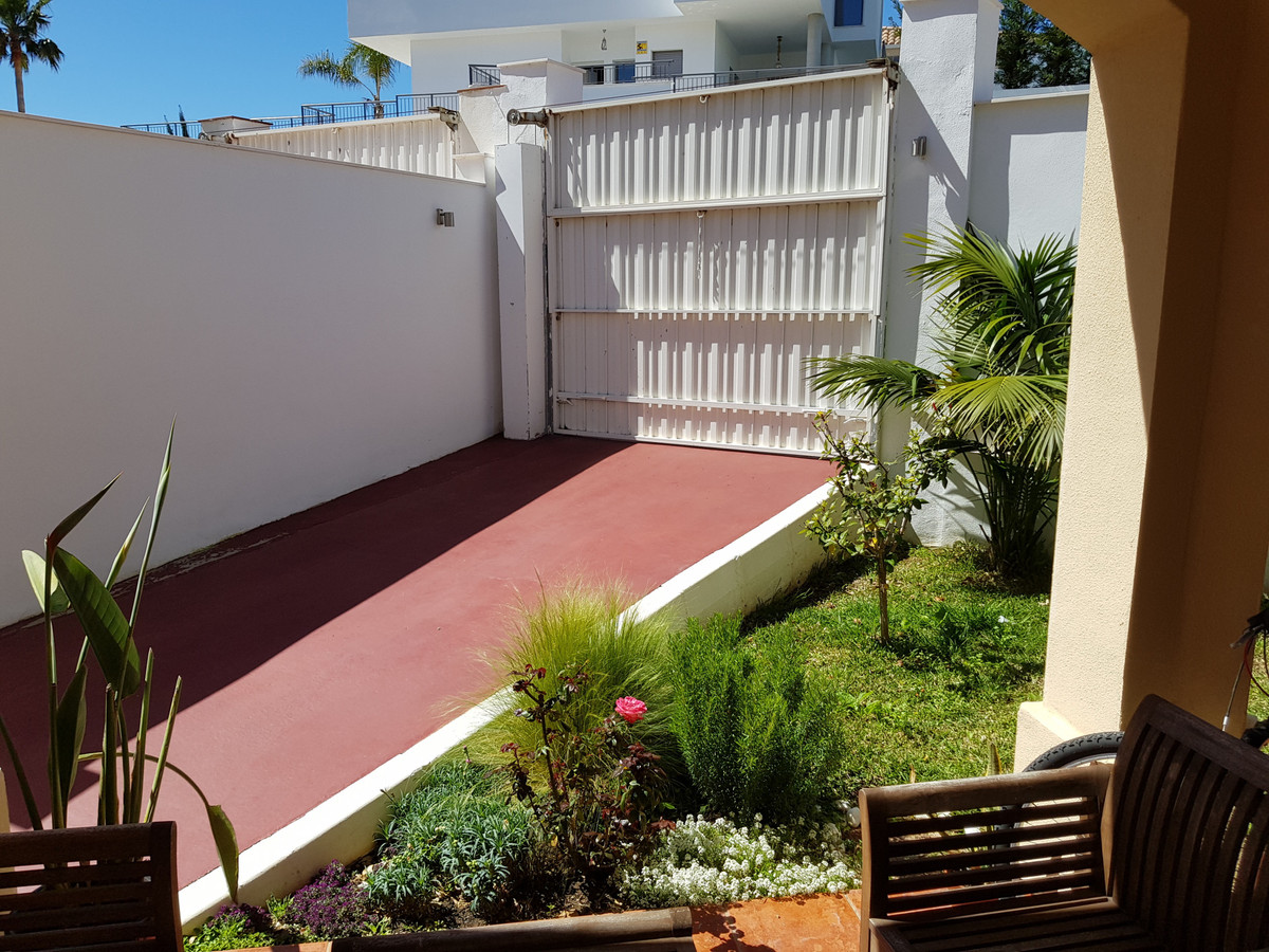 Semi-Vrijstaande Villa in Riviera del Sol-11