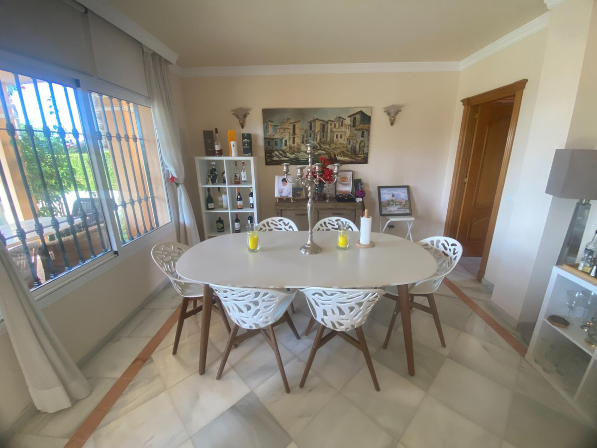 Vrijstaande Villa in Riviera del Sol-28