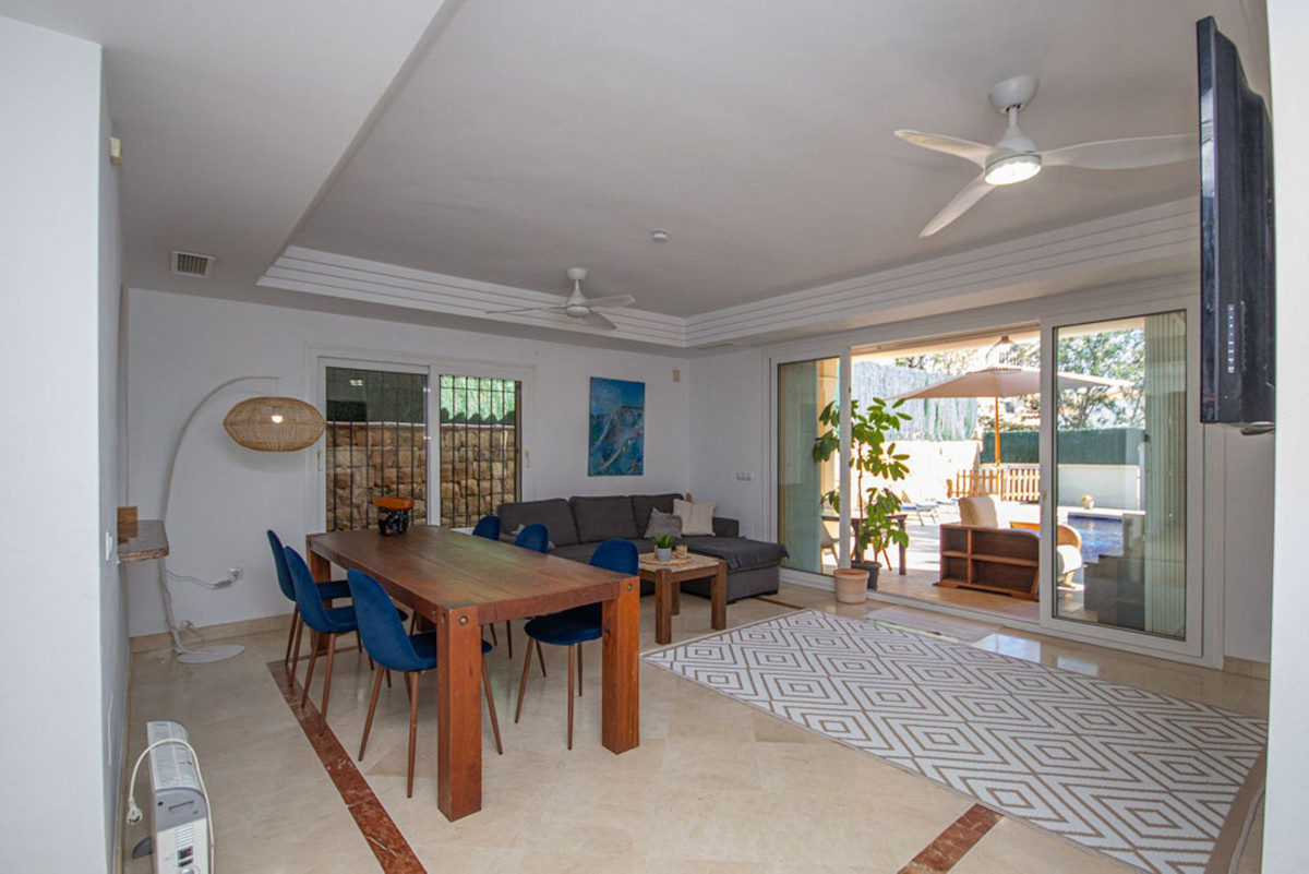 Semi-Vrijstaande Villa in Riviera del Sol-21