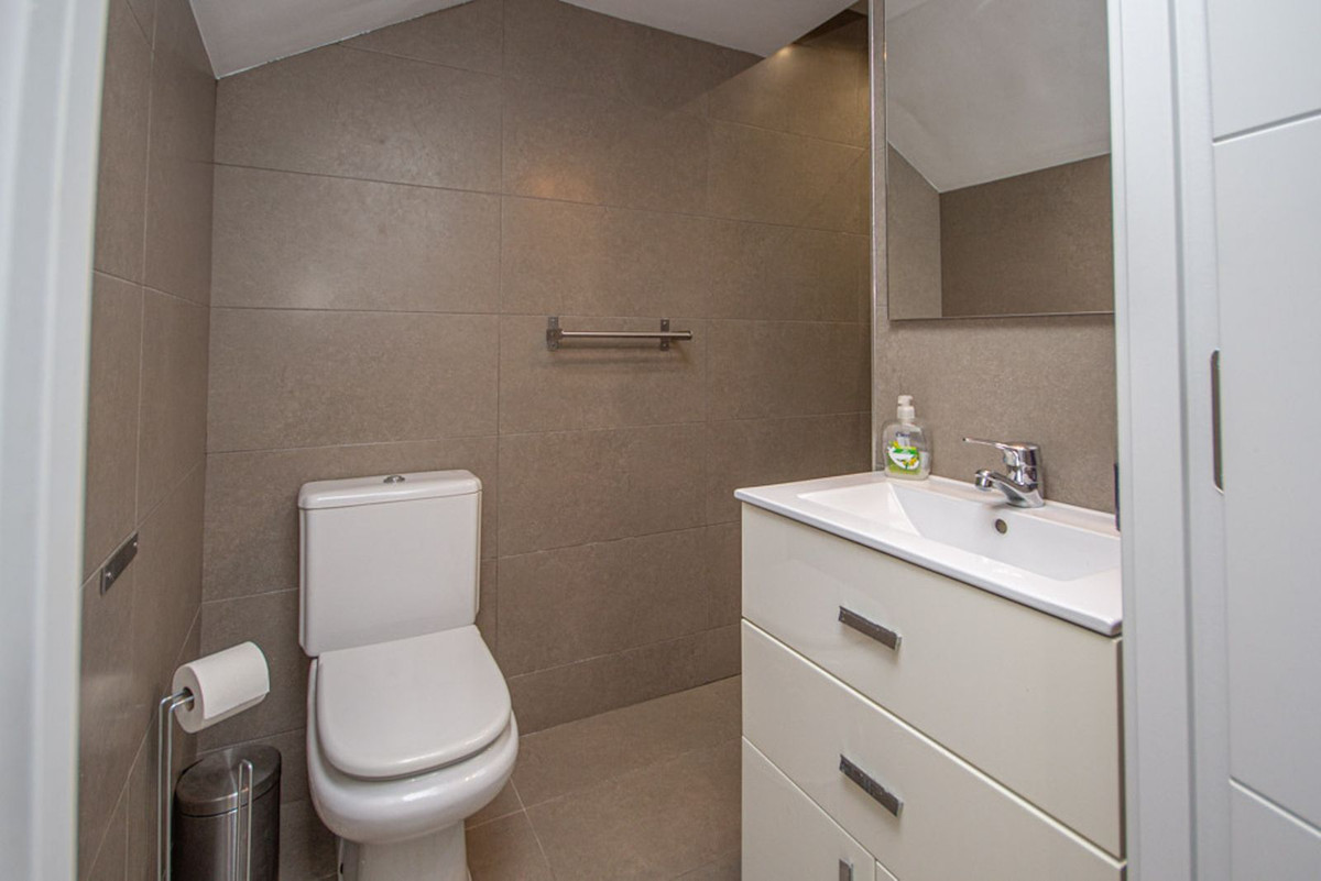 Semi-Vrijstaande Villa in Riviera del Sol-27
