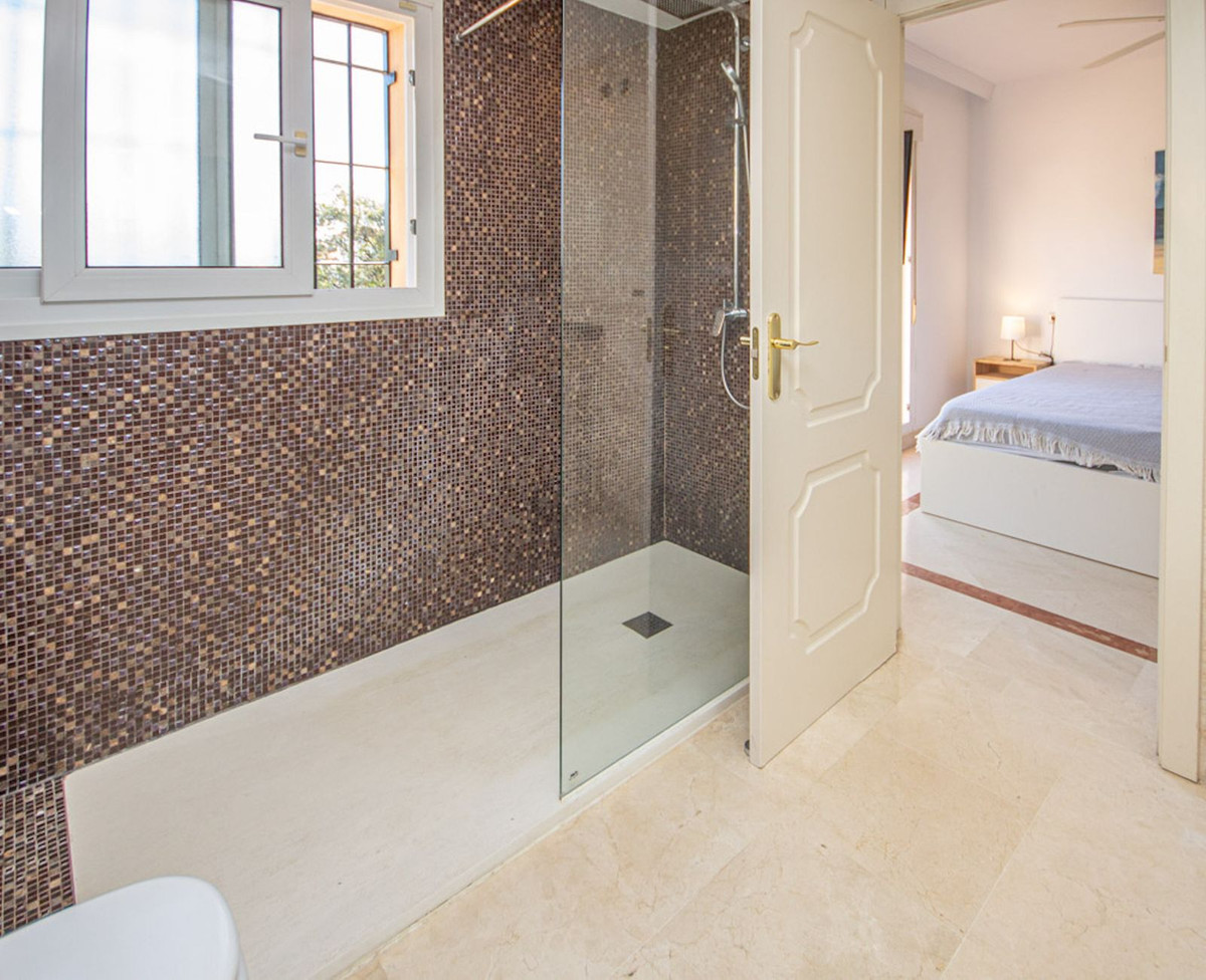 Semi-Vrijstaande Villa in Riviera del Sol-38
