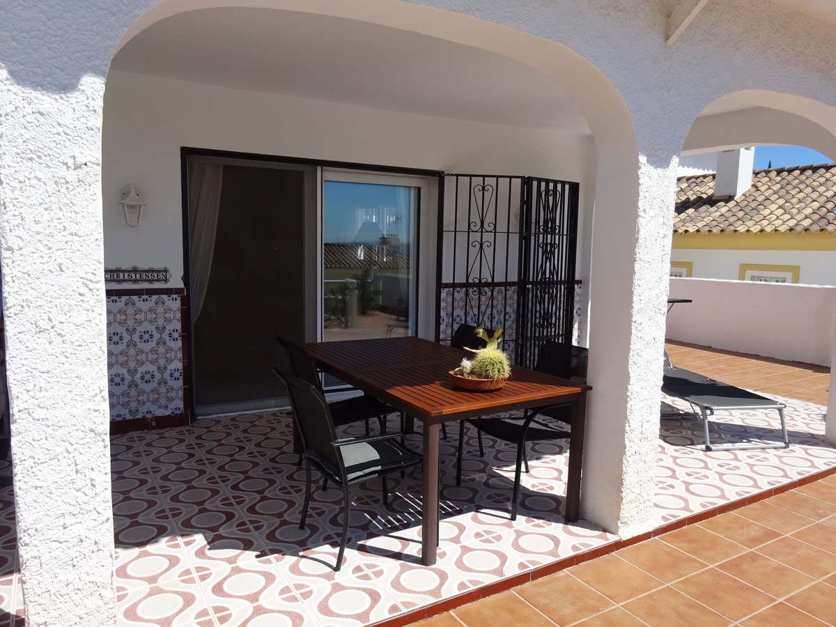 Vrijstaande Villa in Riviera del Sol-4