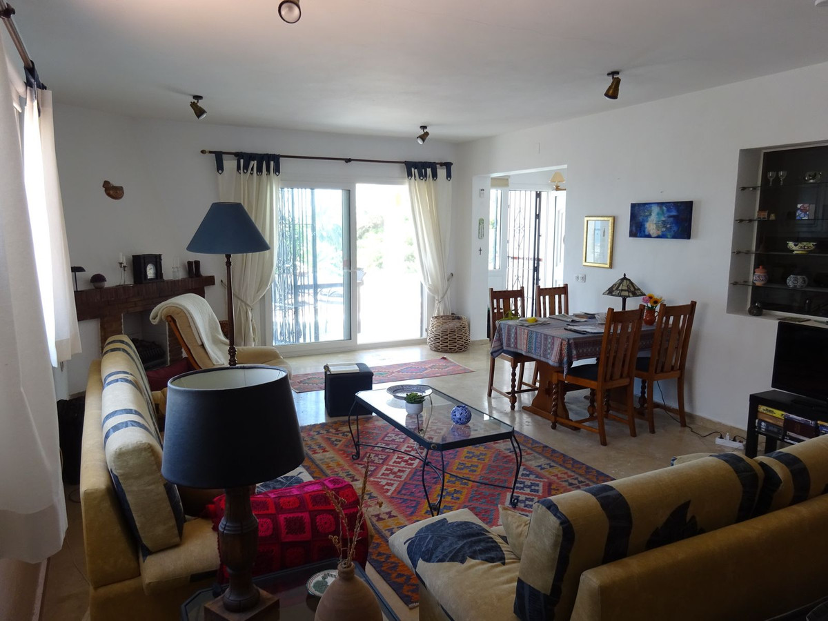 Vrijstaande Villa in Riviera del Sol-6