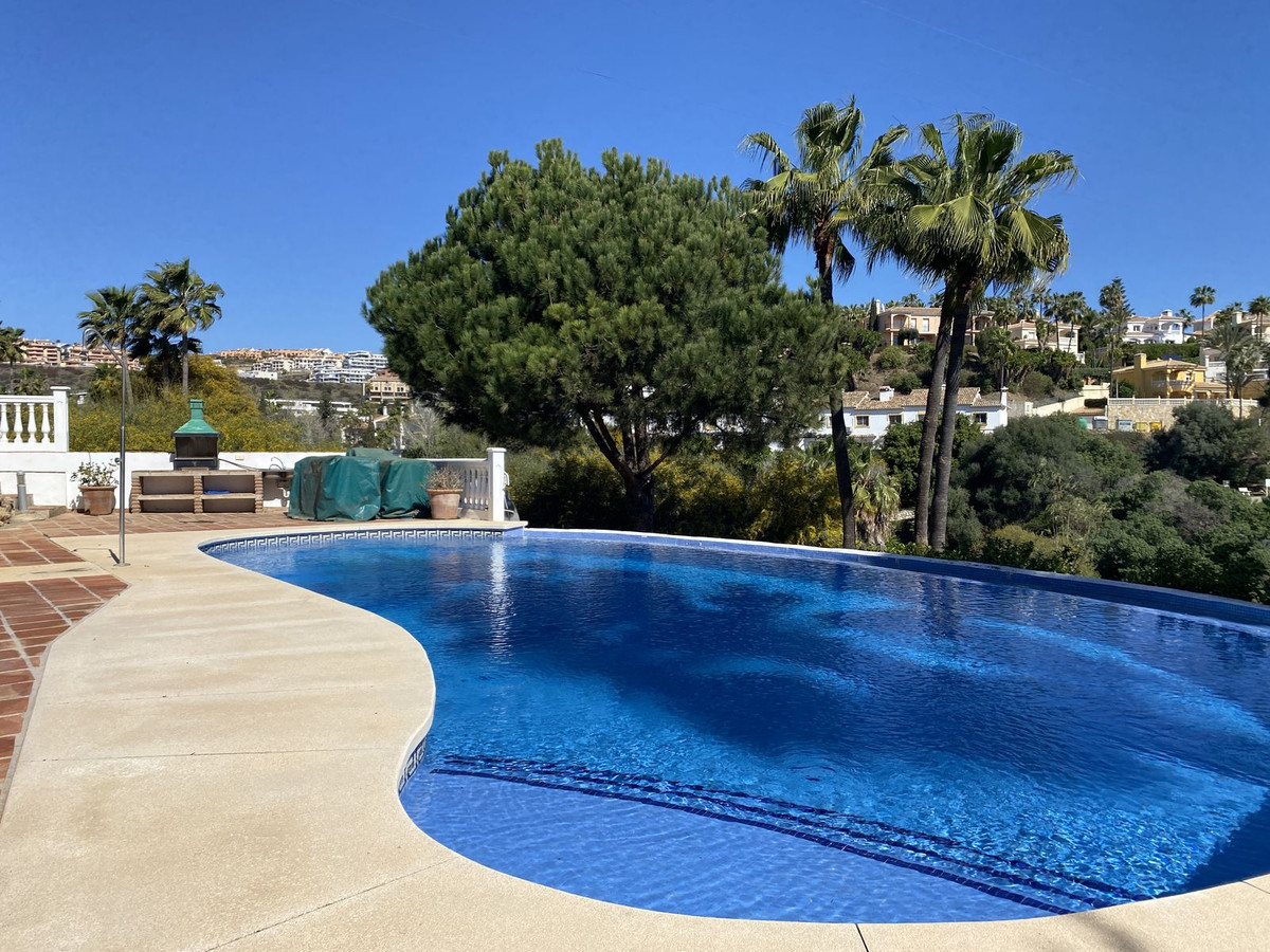 Vrijstaande Villa in Riviera del Sol-1
