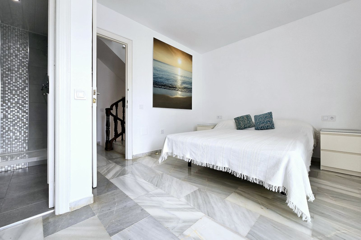 Geschakelde Woning in Riviera del Sol-35