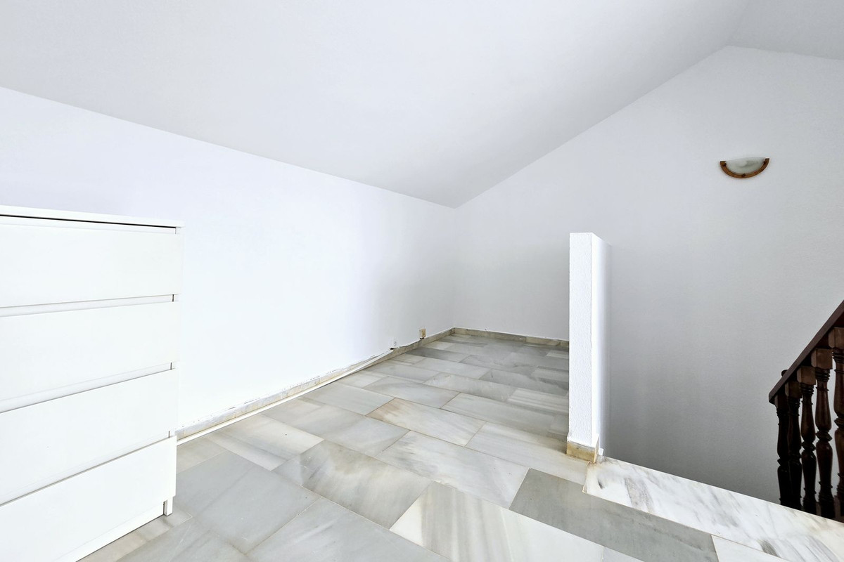 Geschakelde Woning in Riviera del Sol-42