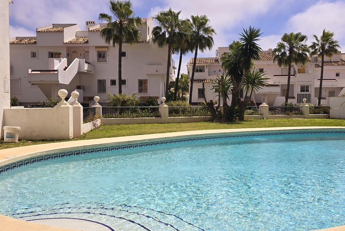 Geschakelde Woning in Riviera del Sol-45