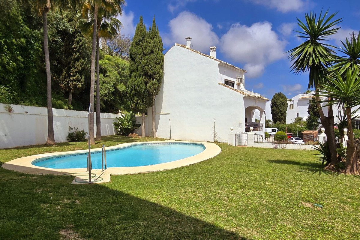 Geschakelde Woning in Riviera del Sol-48