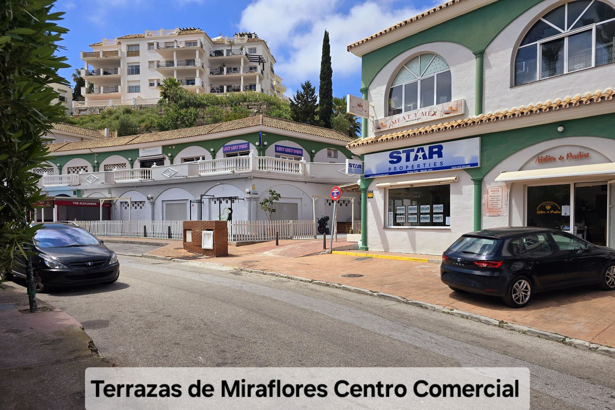 Geschakelde Woning in Riviera del Sol-52