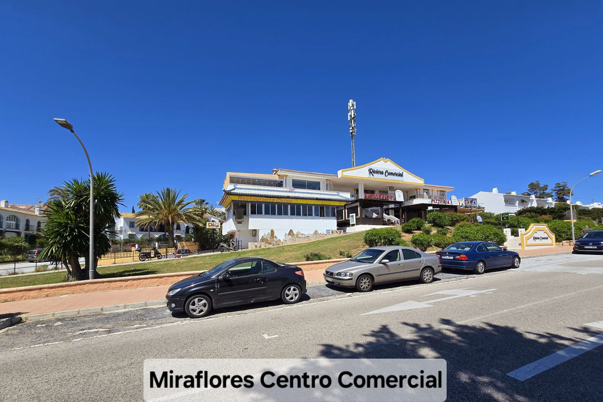 Geschakelde Woning in Riviera del Sol-54