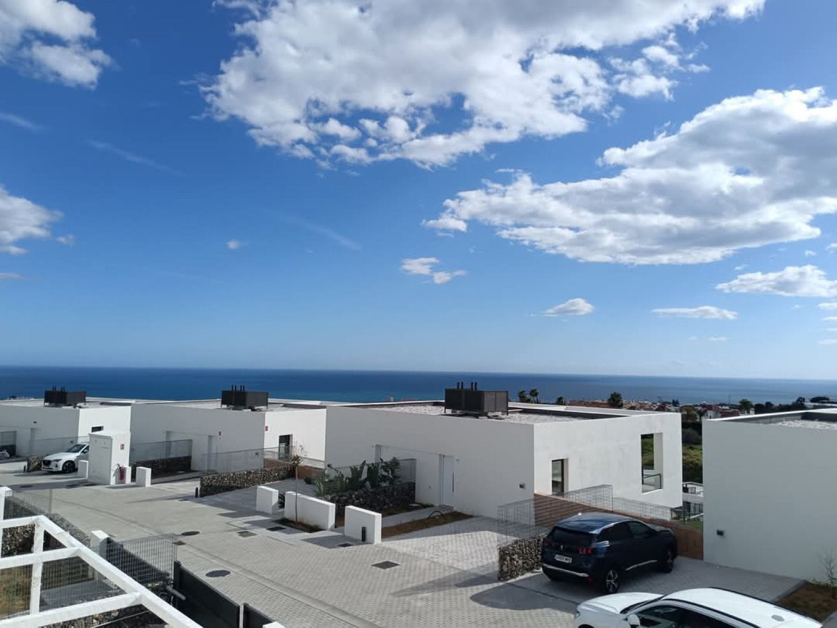 Property main view 33