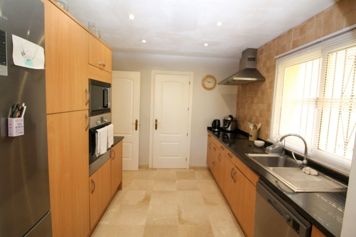 Semi-Vrijstaande Villa in Riviera del Sol-13