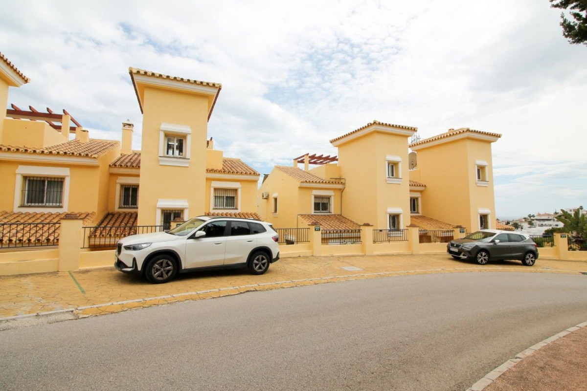 Semi-Vrijstaande Villa in Riviera del Sol-29
