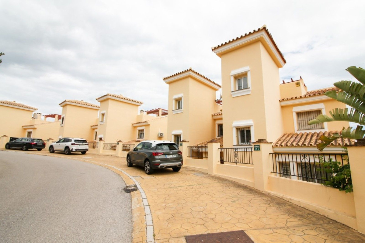 Semi-Vrijstaande Villa in Riviera del Sol-30