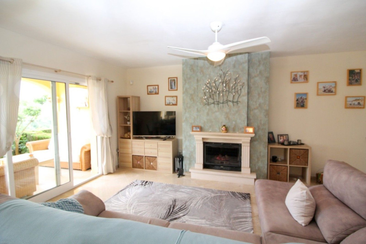 Semi-Vrijstaande Villa in Riviera del Sol-7