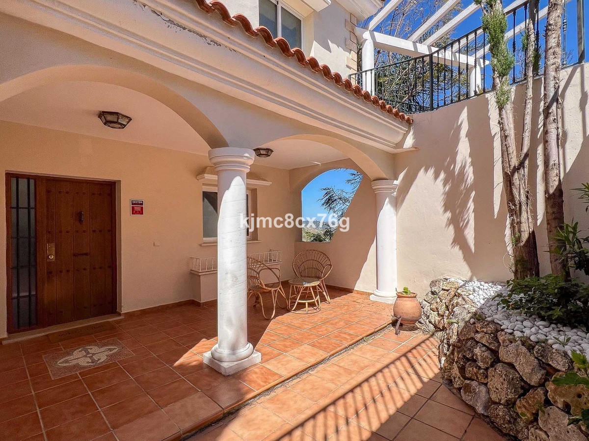 Property main view 4