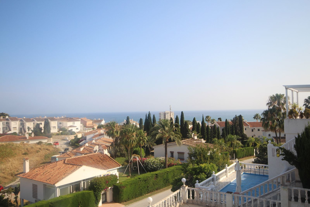 Huis te koop in Miraflores | 3 slaapkamers H5069830