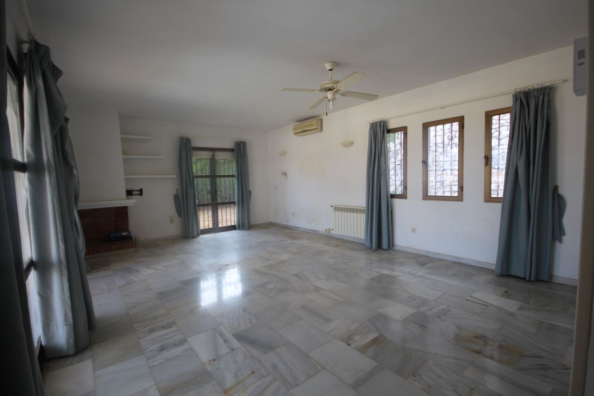 Huis te koop in Miraflores | 3 slaapkamers H5069830