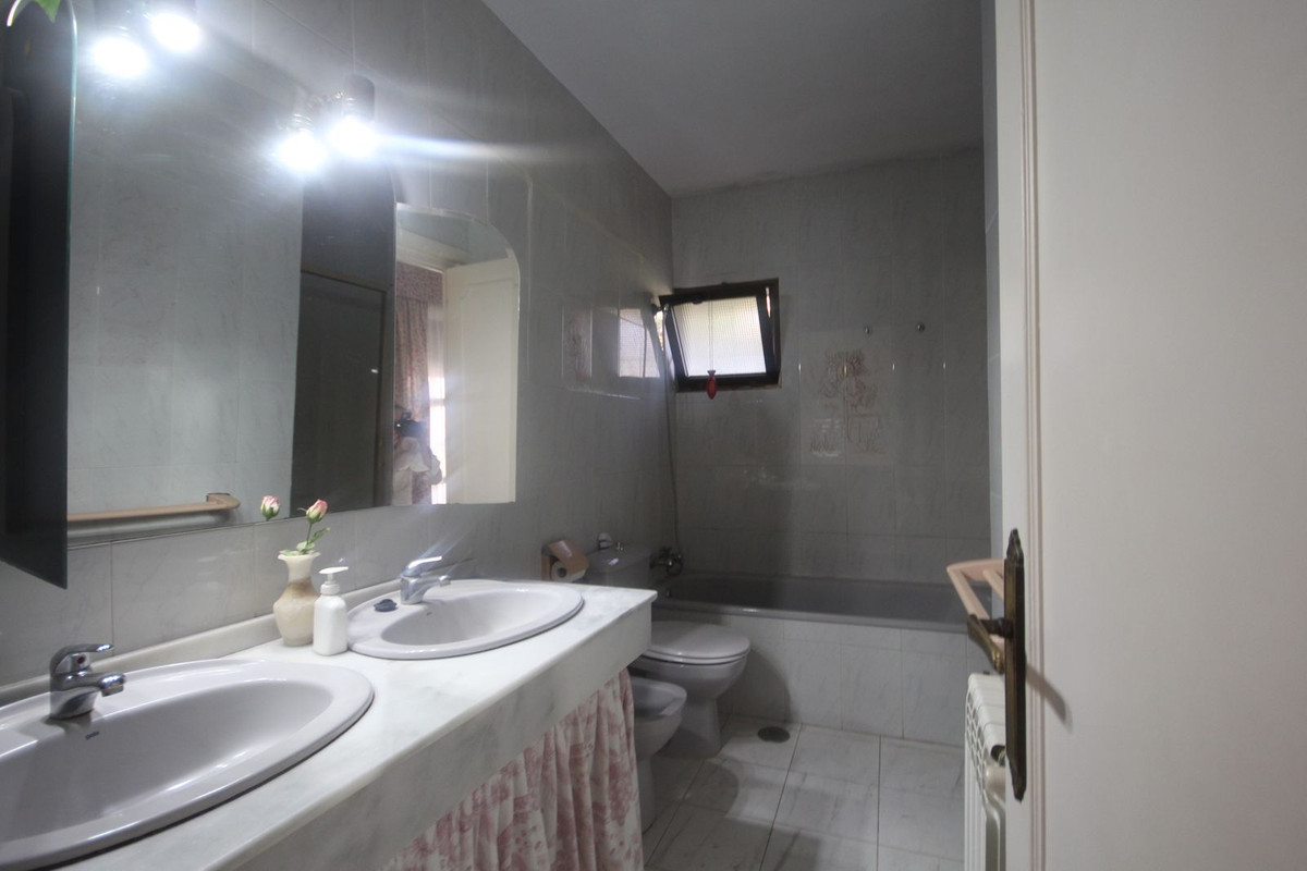 Huis te koop in Miraflores | 3 slaapkamers H5069830