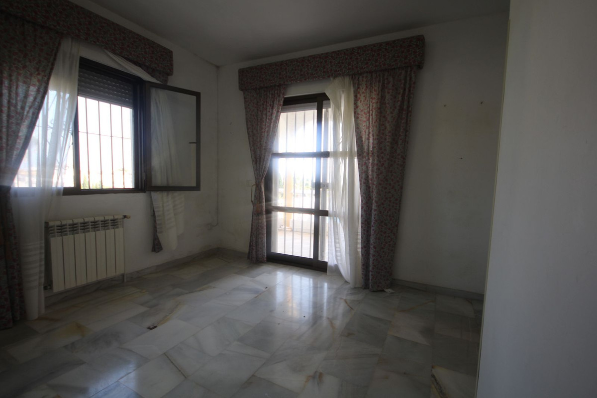 Huis te koop in Miraflores | 3 slaapkamers H5069830