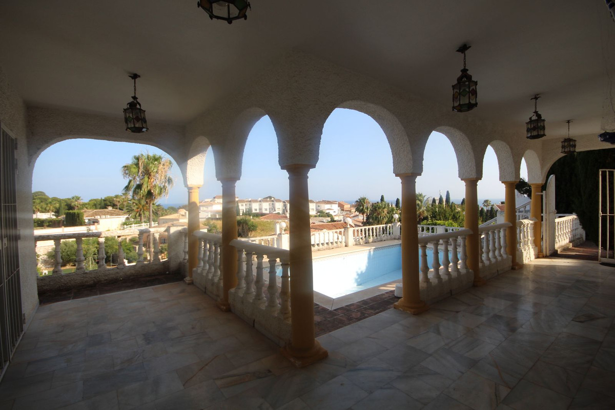 Huis te koop in Miraflores | 3 slaapkamers H5069830