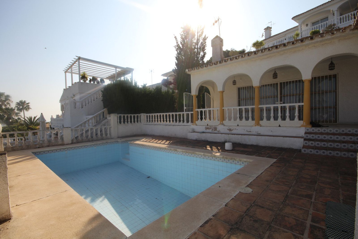 Huis te koop in Miraflores | 3 slaapkamers H5069830