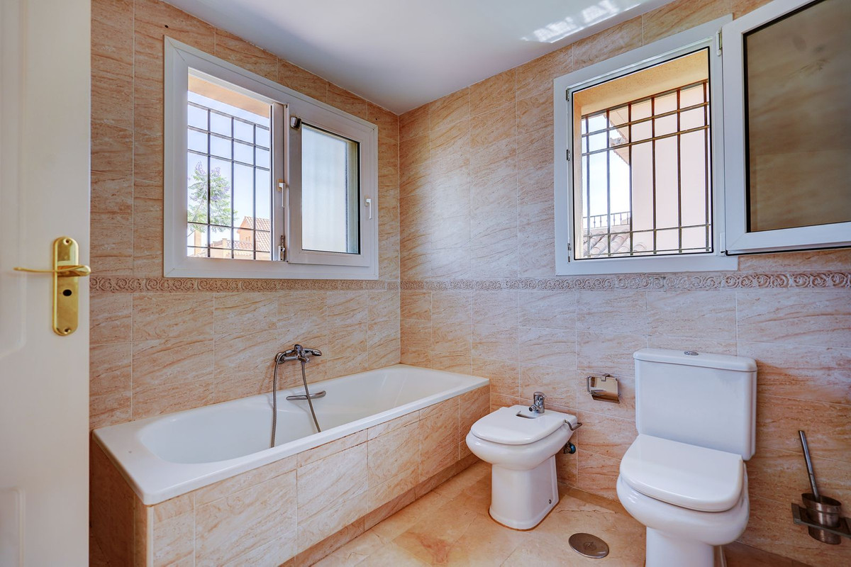 Huis te koop in Riviera del Sol | 3 slaapkamers H5075458