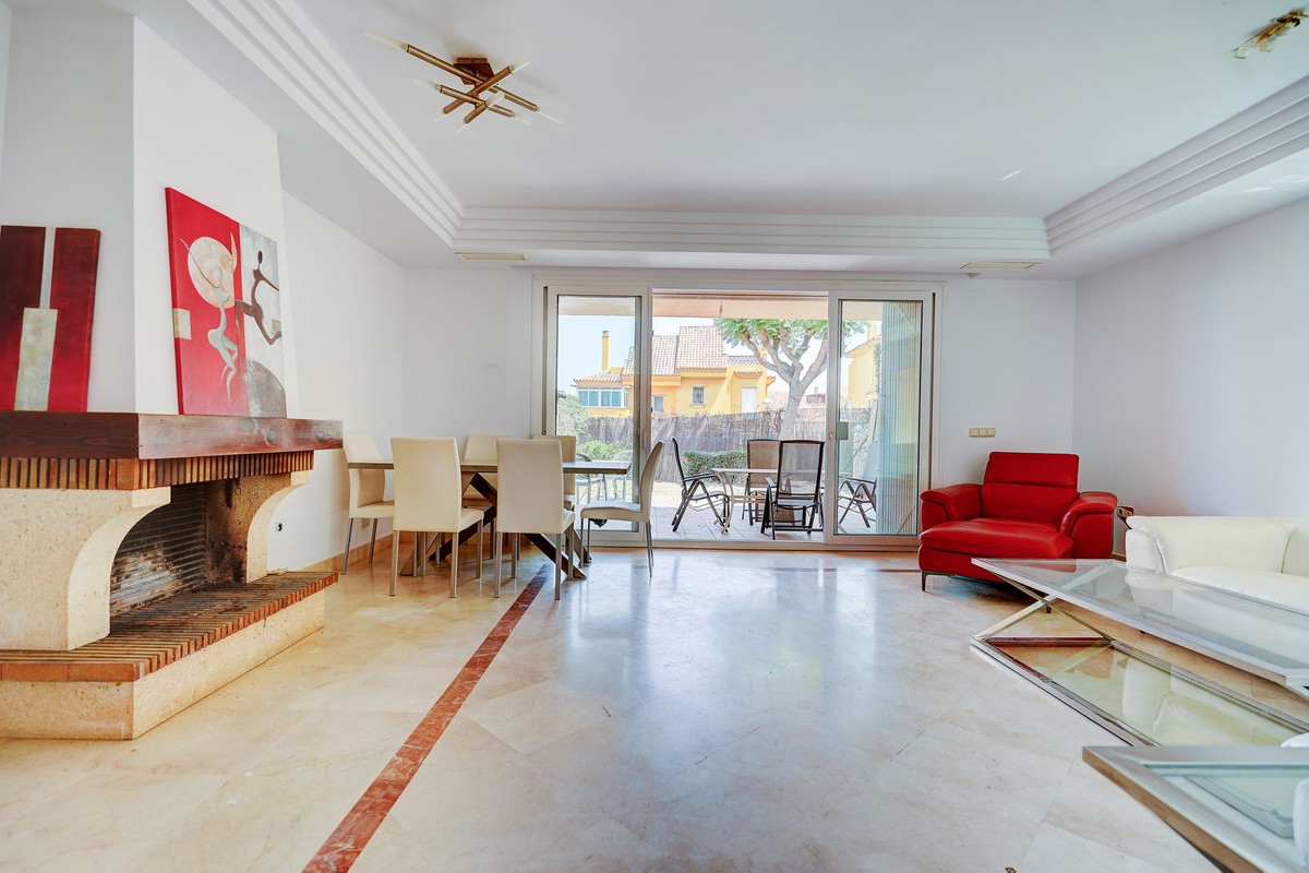 Huis te koop in Riviera del Sol | 3 slaapkamers H5075458