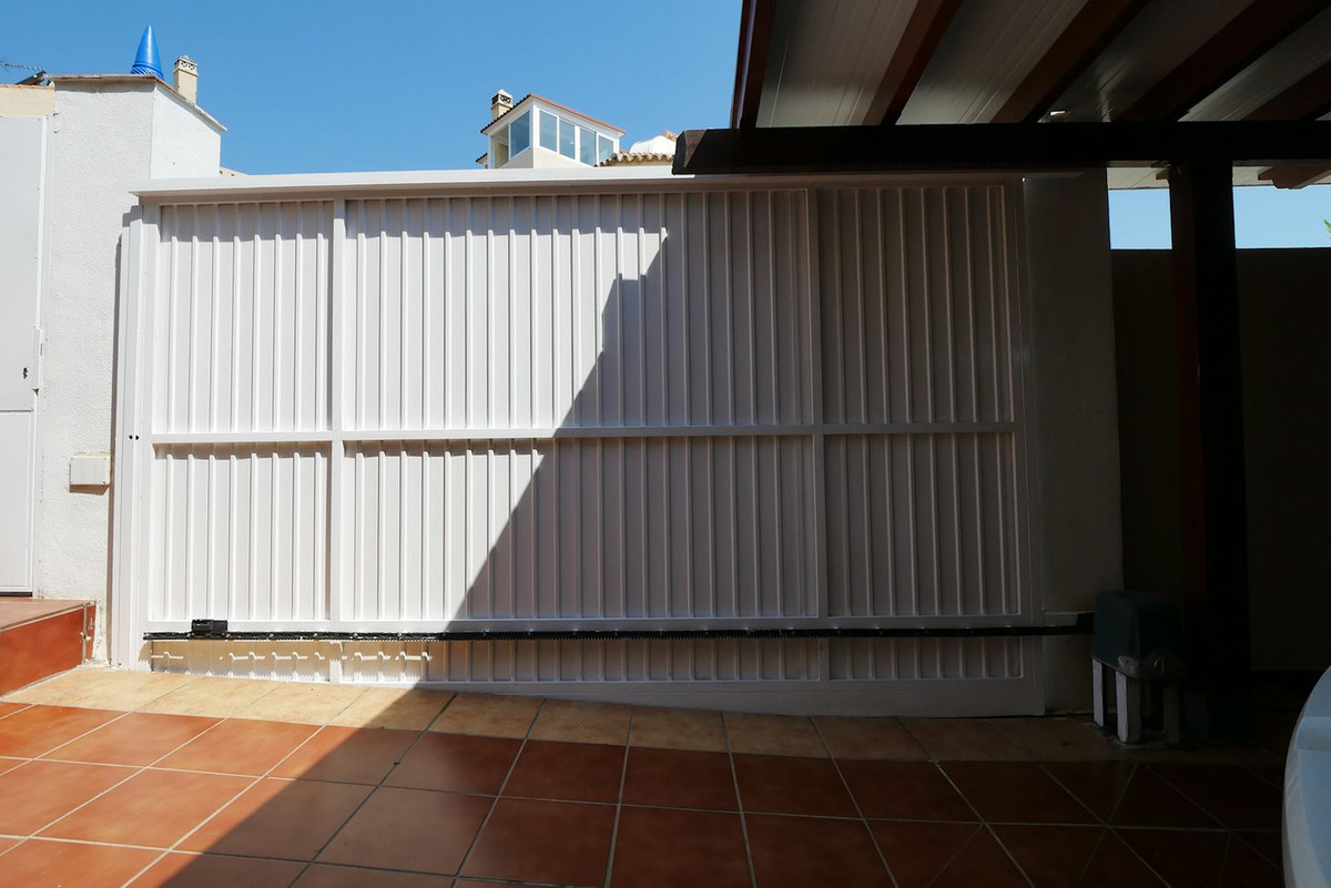 Huis te koop in Riviera del Sol | 3 slaapkamers H5083201