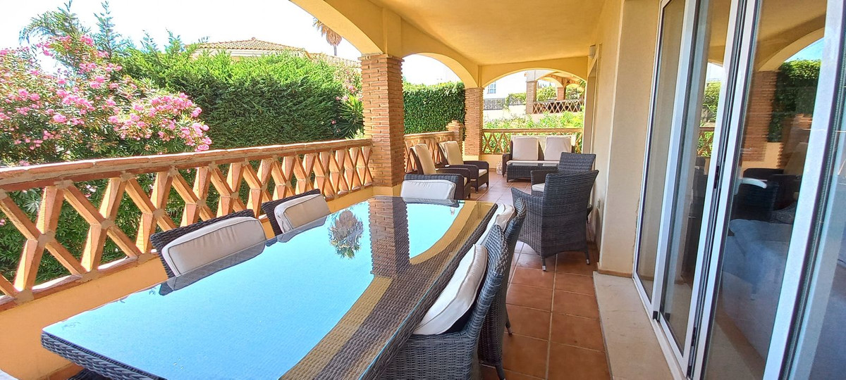 Huis te koop in Riviera del Sol | 4 slaapkamers H5104969