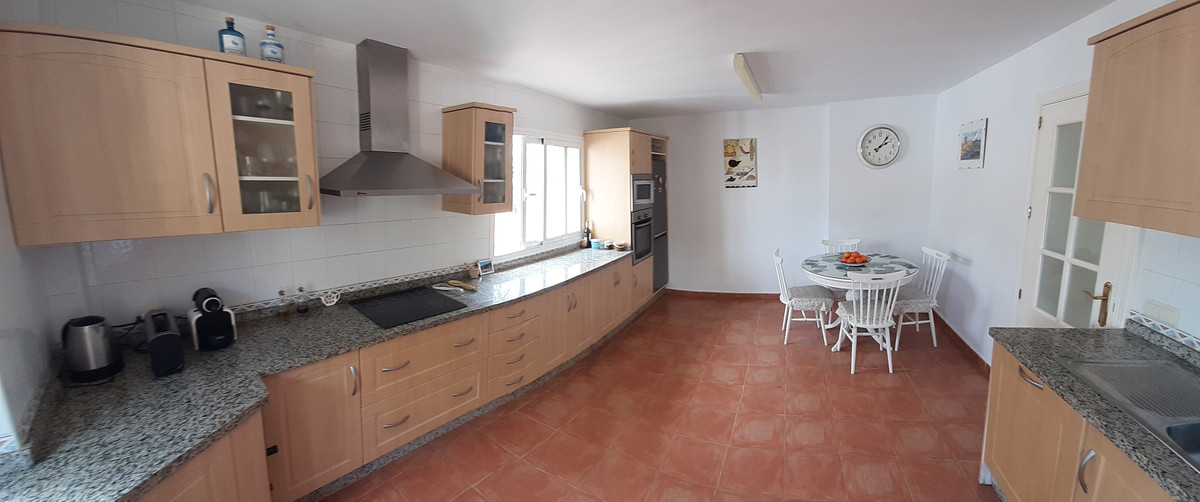 Huis te koop in Riviera del Sol | 4 slaapkamers H5104969