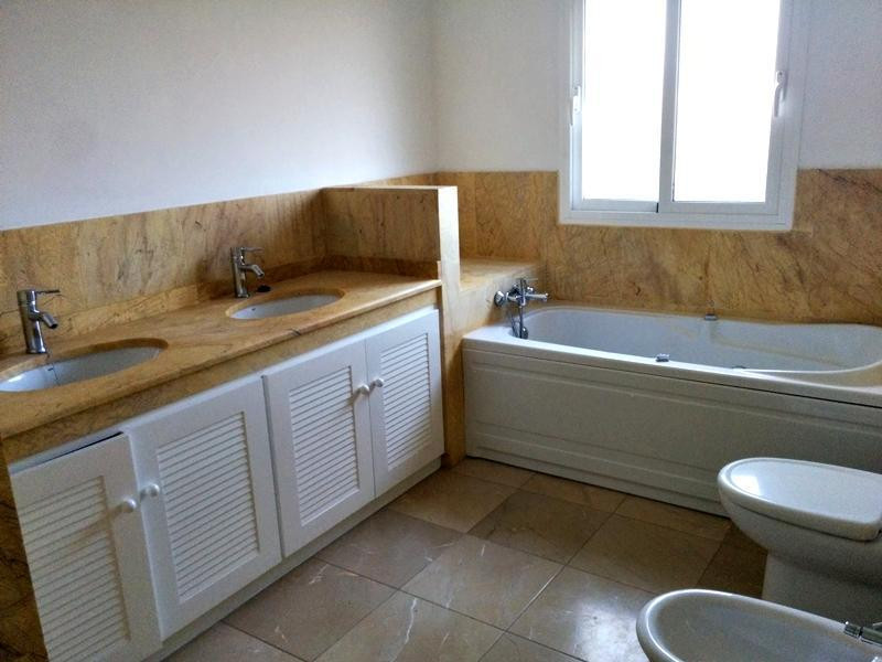Huis te koop in Riviera del Sol | 4 slaapkamers H5104969