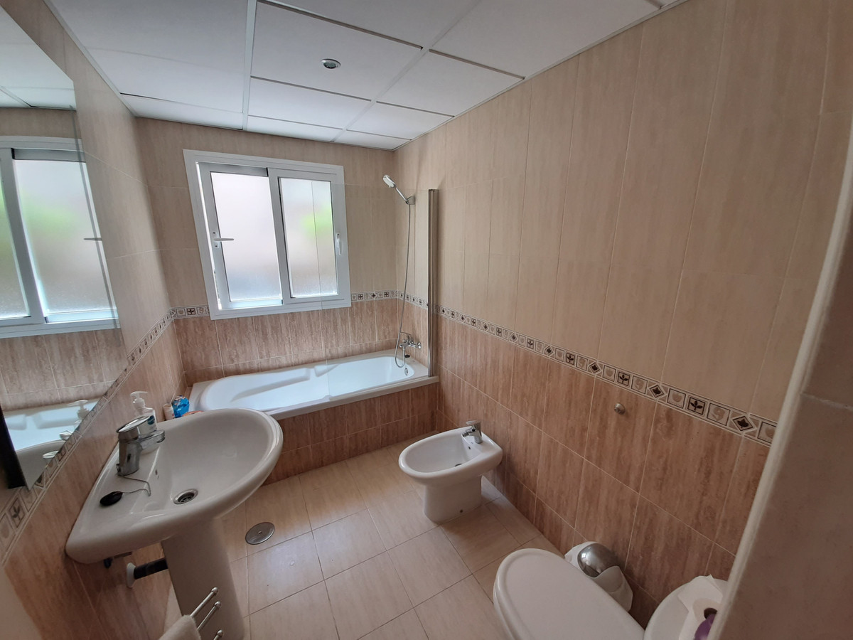 Huis te koop in Riviera del Sol | 4 slaapkamers H5104969