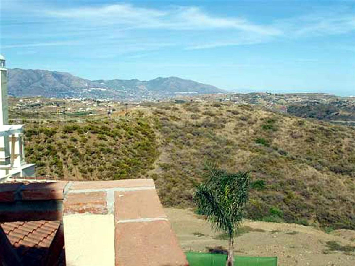 Huis te koop in Riviera del Sol | 4 slaapkamers H5104969