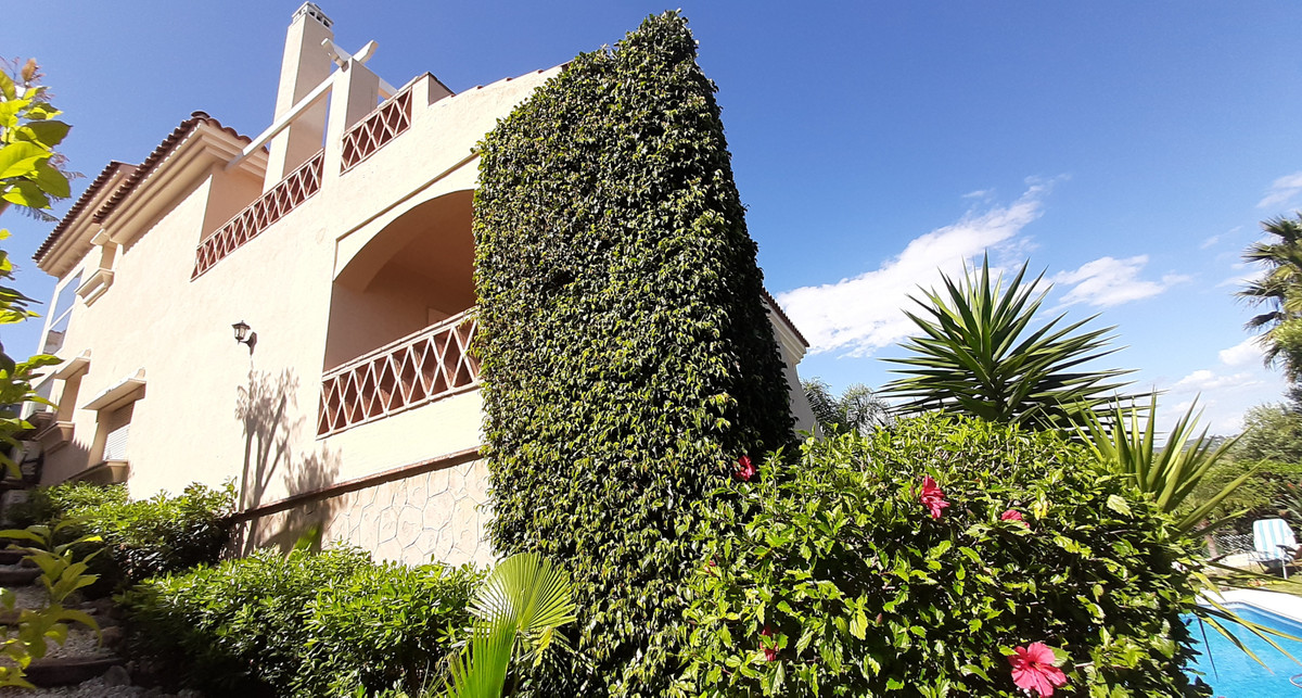 Huis te koop in Riviera del Sol | 4 slaapkamers H5104969