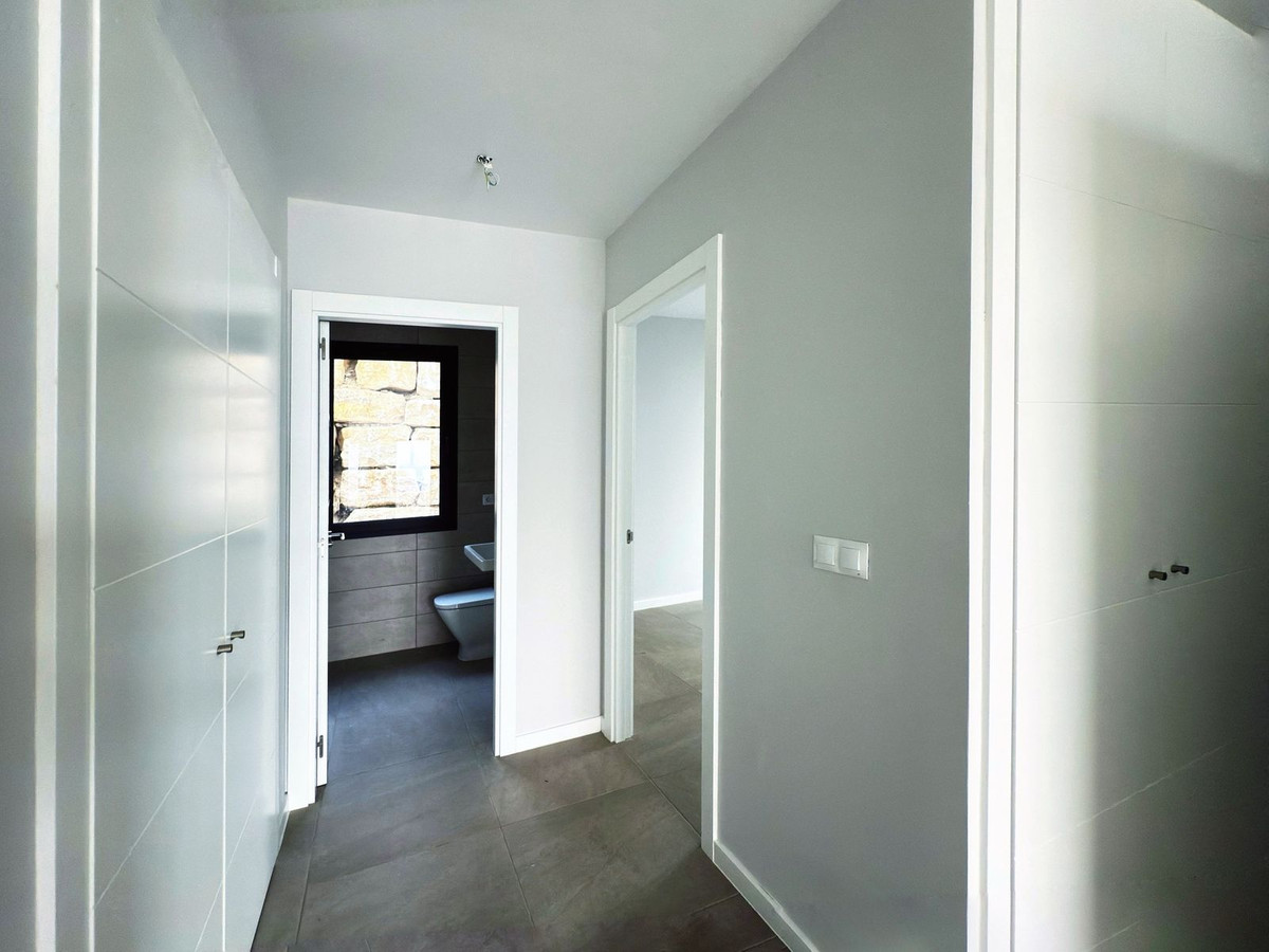 Huis te koop in Riviera del Sol | 4 slaapkamers H5156278