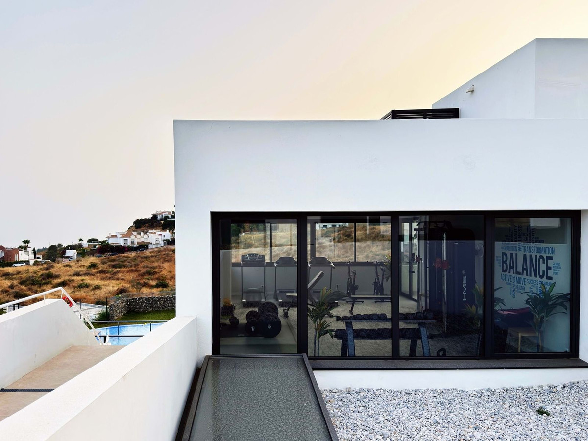 Huis te koop in Riviera del Sol | 4 slaapkamers H5156278