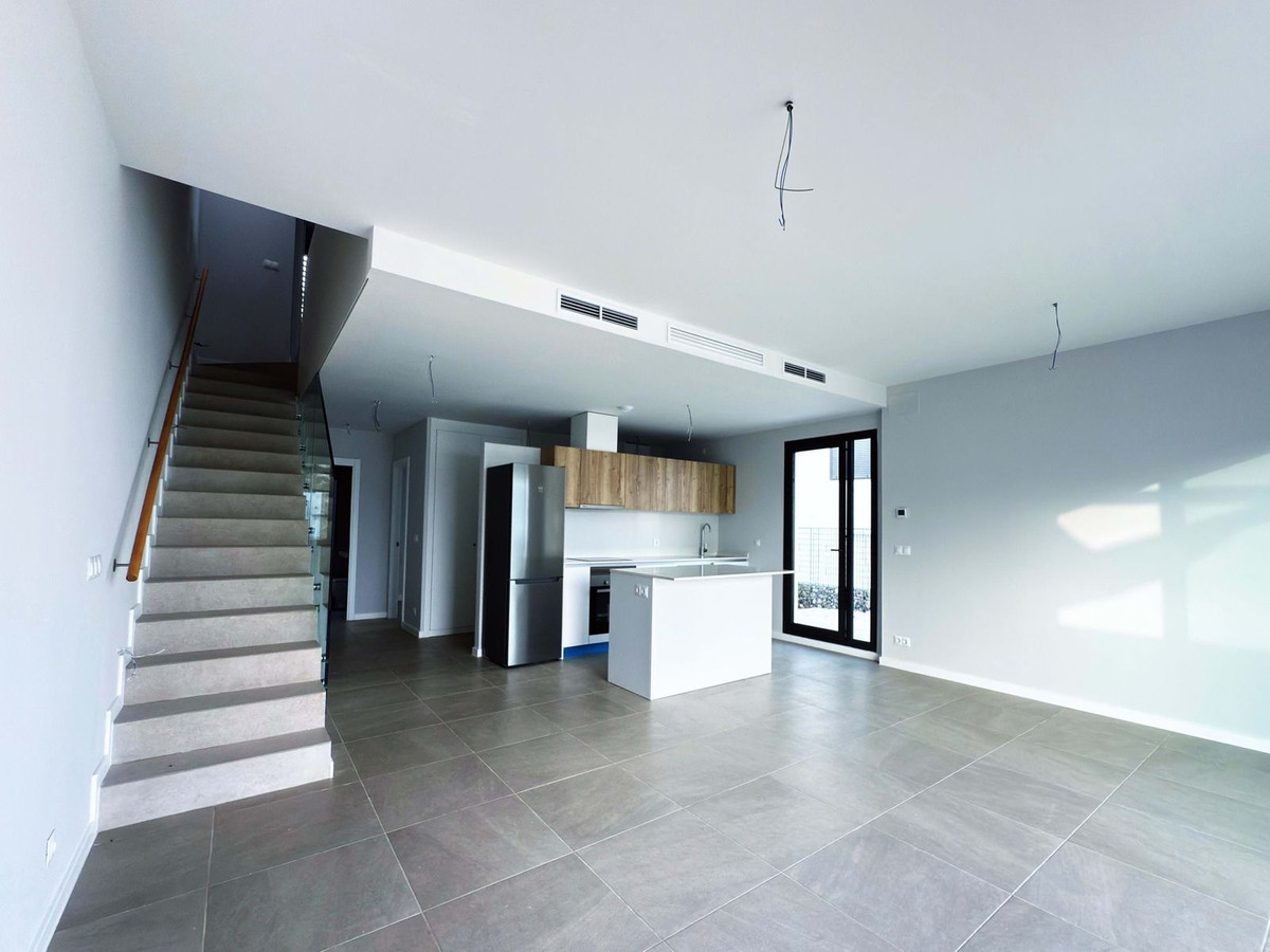 Huis te koop in Riviera del Sol | 4 slaapkamers H5156278