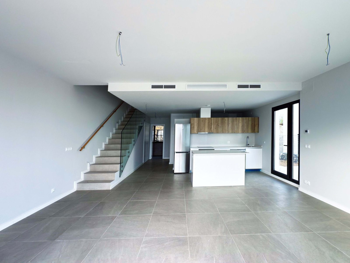 Huis te koop in Riviera del Sol | 4 slaapkamers H5156278