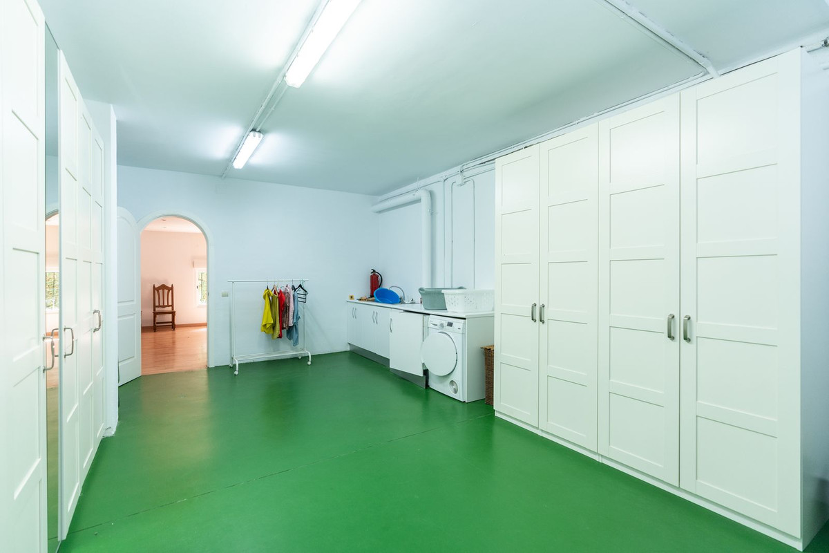 Property main view 60