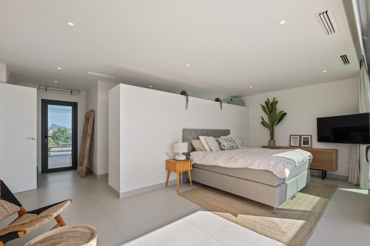 Property main view 32